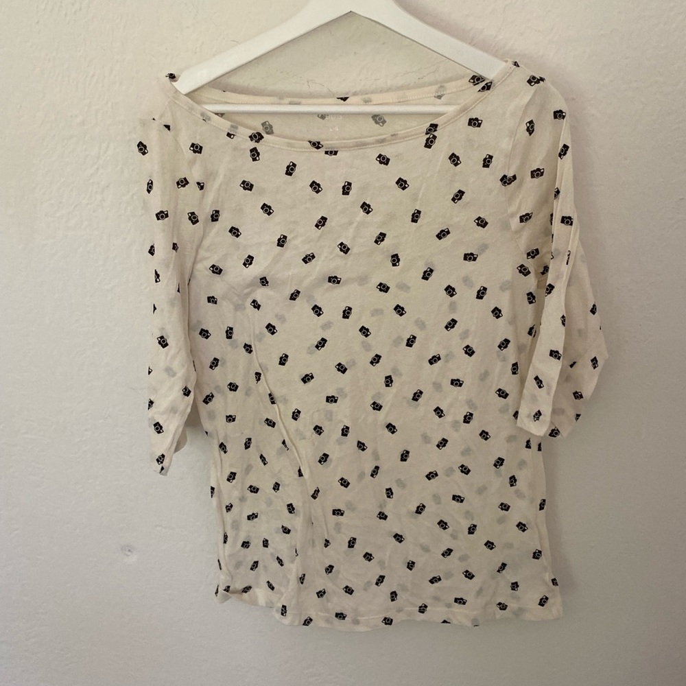 Urban outfitters camera shirt - Picture 2 of 5